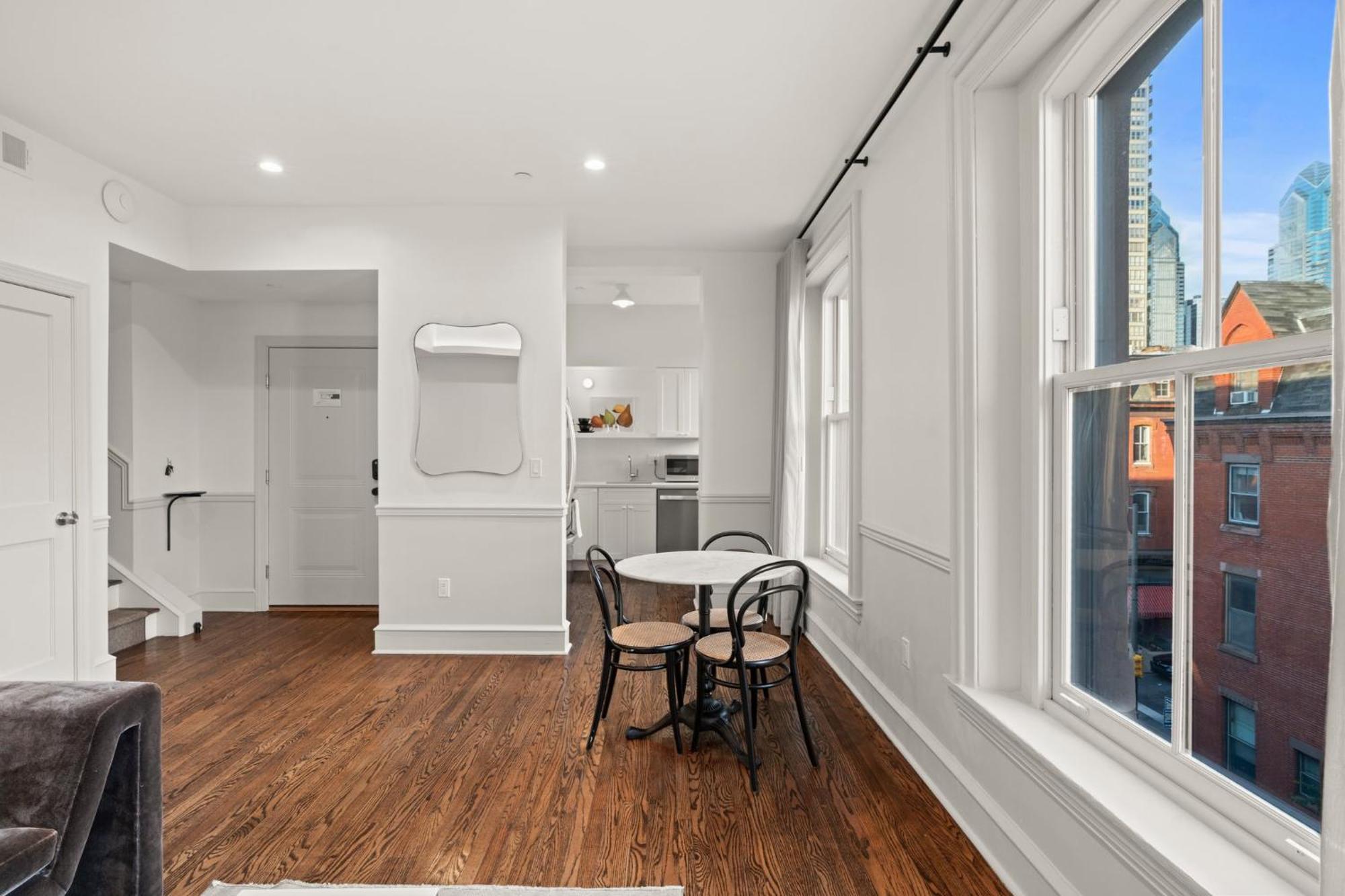 Stay Rafa At 2000 Spruce Philadelphia Bagian luar foto